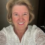 A Local Woman Has Amazing Success in the World of Investing